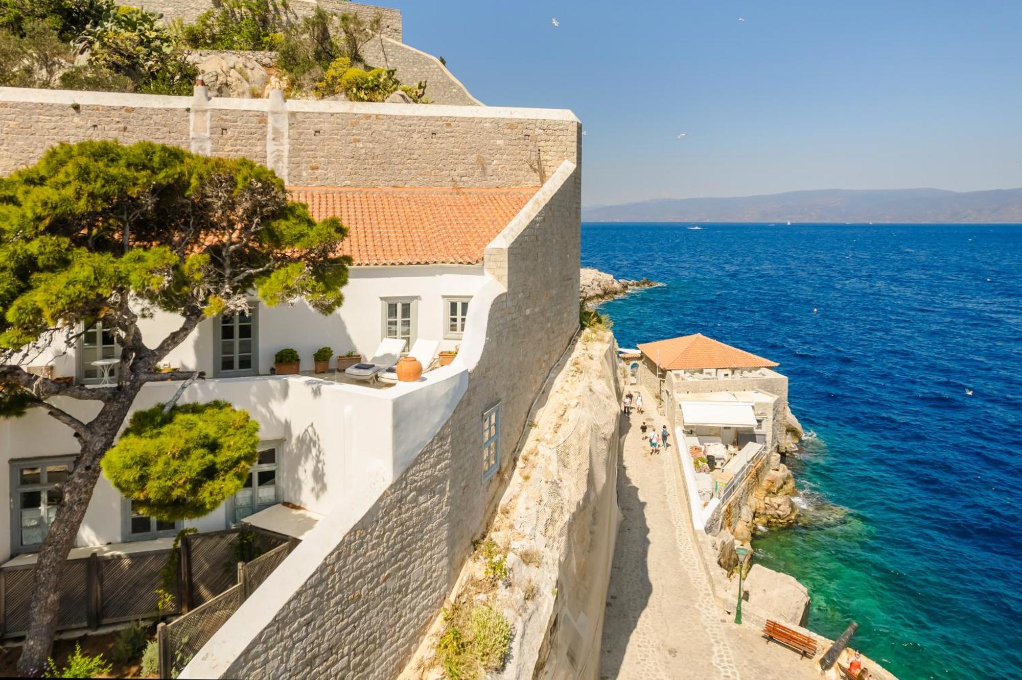Hydrea Exclusive Hospitality 5* Идра