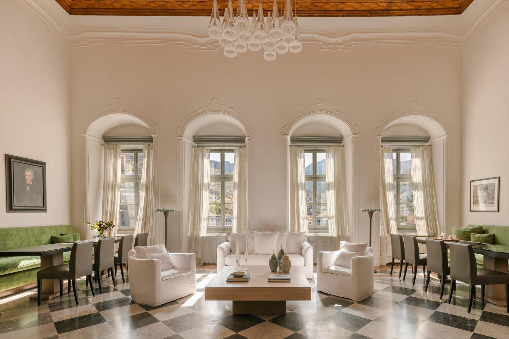 Hydrea Exclusive Hospitality Отель Идра